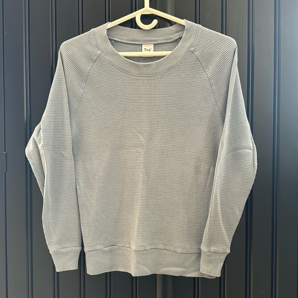 Tna from  Aritzia waffle knit long sleeved top in grey/ blue. Size xxs - Picture 1 of 3